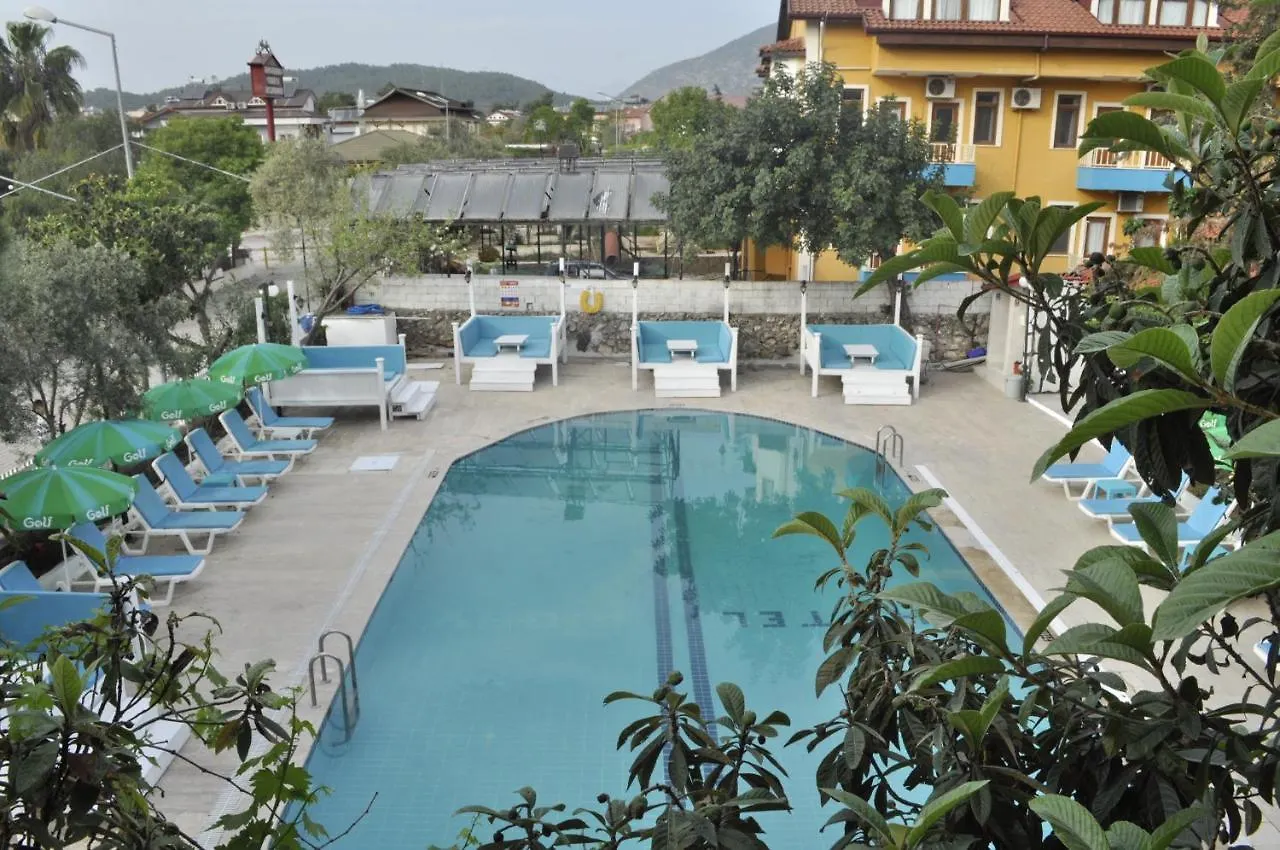Bed and Breakfast New St. Nicholas Garden Hotel Ολουντενίζ